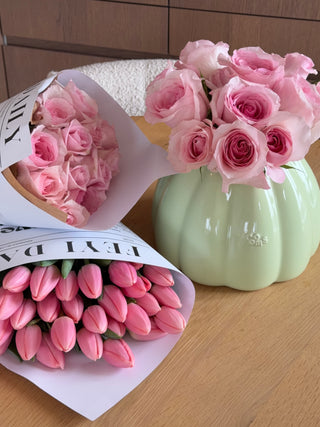 Pink Roses or Tulips